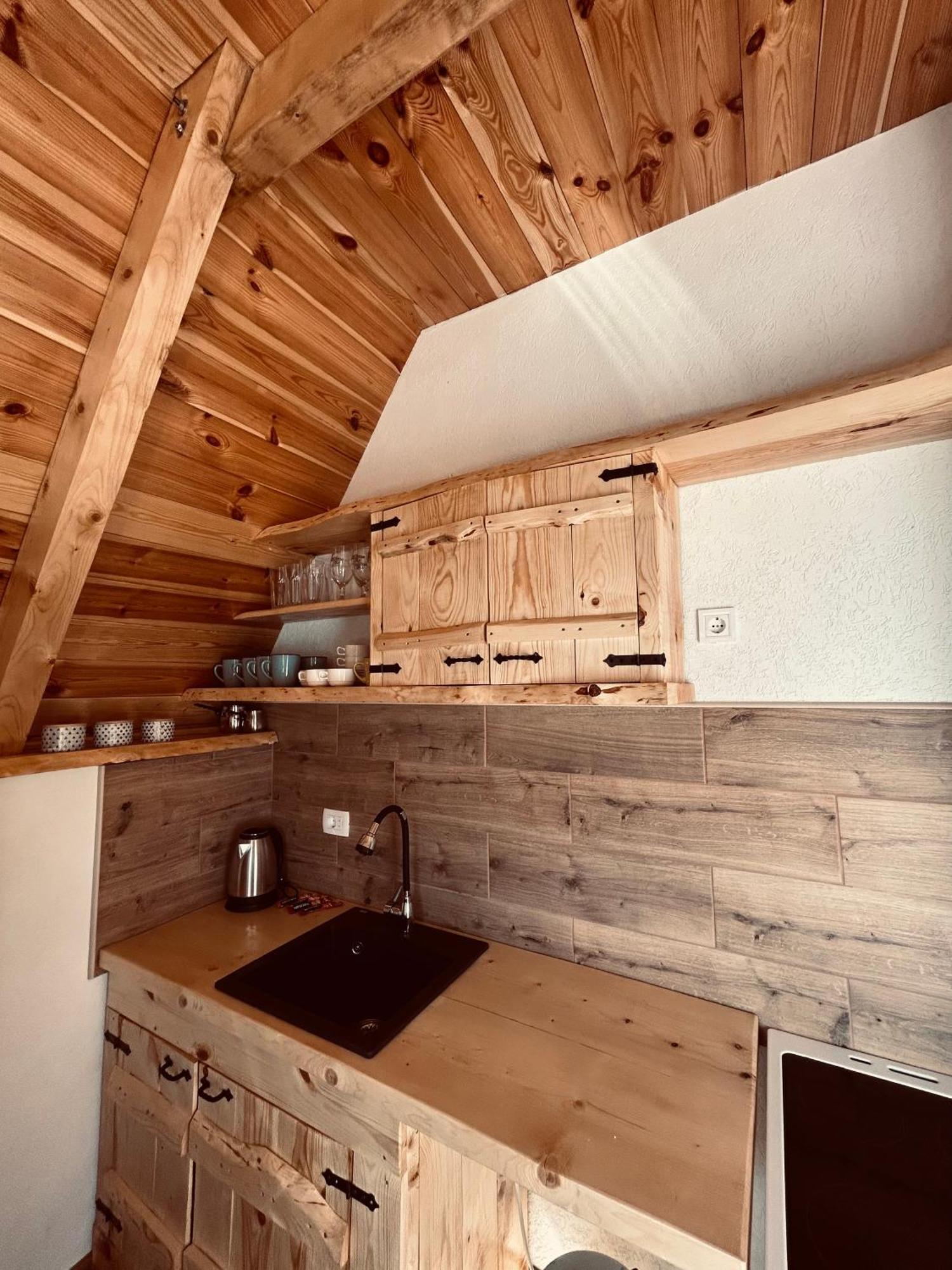 Nomad Lodge Zminica Žabljak Exteriör bild