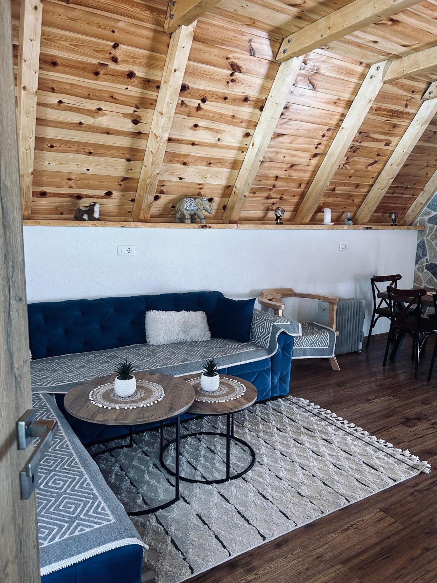 Nomad Lodge Zminica Žabljak Exteriör bild